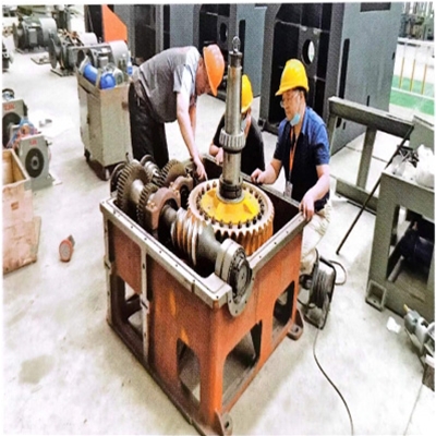 建筑機械鋼筋加工行業(yè)使用減速機現場(chǎng)