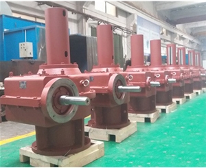 鋼廠(chǎng)軋機壓下減速機